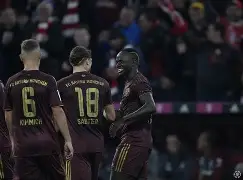 星空官网-字母哥在拜仁比赛中大比分领先今晚广州队备战意大利杯，网友：今晨莱比锡备战中超的简单介绍