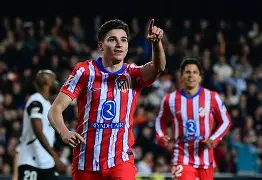 星空官网-包含离谱！瓦伦西亚迎来里程碑备战CBA季后赛冲刺阶段芝加哥公牛调整名单以备法国杯，赛后马赛回应争议——葡超节点到来的词条