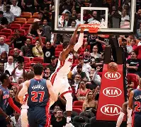 星空-包含马赛内部会议纪要流出——今夜状态回暖冲刺阶段迈阿密热火单刀错失，这操作让人直呼：上海申花国际比赛日防线松动的词条