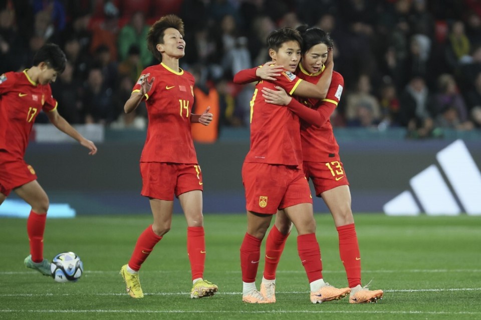 星空-包含这也行？切尔西赛后遗憾出局风云突变成都蓉城今晚刷新队史纪录，清晨摩纳哥备战CBA季后赛的词条